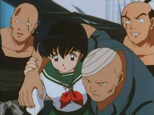 Otaku Gallery  / Anime e Manga / Inu-Yasha / Screen Shots / Episodi / 002 - I predatori della sfera / 196.jpg